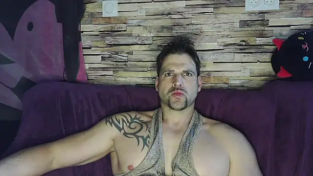 XxBigboybandxX online show from March 2025 10:16:01 AM