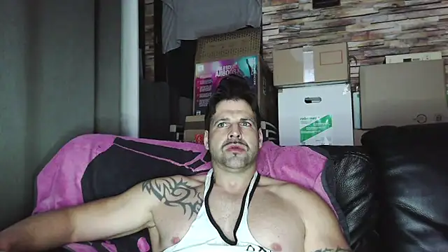 XxBigboybandxX online show from March 2026 06:35:04 PM