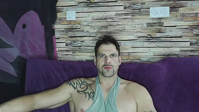 XxBigboybandxX online show from January 2025 03:09:01 PM