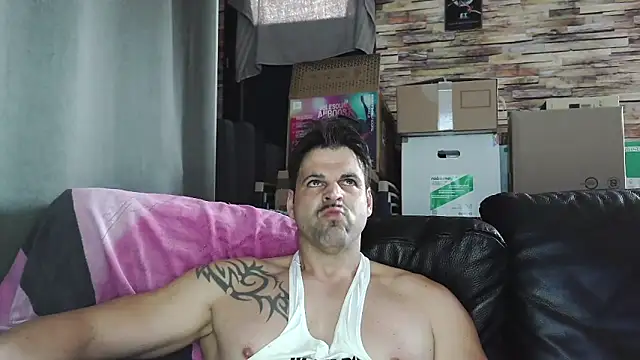 XxBigboybandxX online show from February 2026 12:51:02 PM