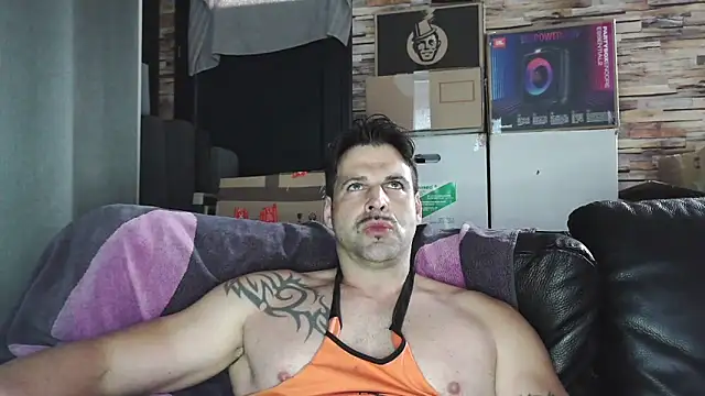 XxBigboybandxX online show from April 2026 03:20:01 PM