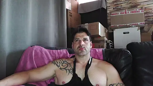 XxBigboybandxX online show from April 2026 02:57:02 PM