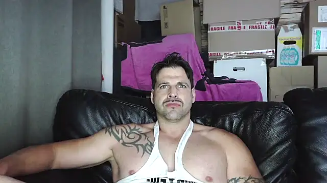 XxBigboybandxX online show from May 2026 07:06:01 PM