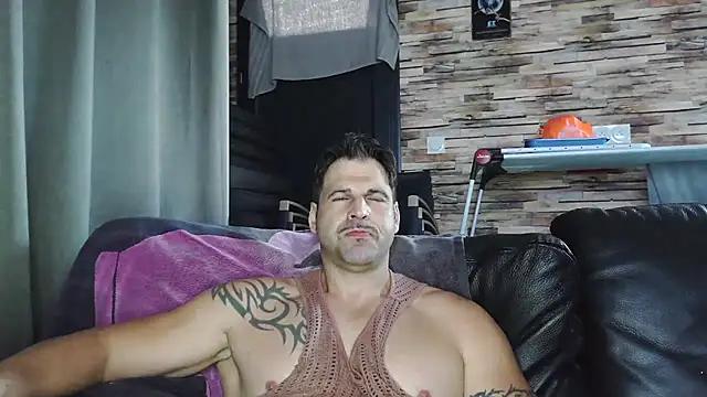 Snapshot of XxBigboybandxX chatting on November 2025 10:54:01 AM XxBigboybandxX online show from November 2025 10:54:01 AM