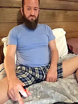 Icebearsticlese online show from February 2026 03:04:02 AM