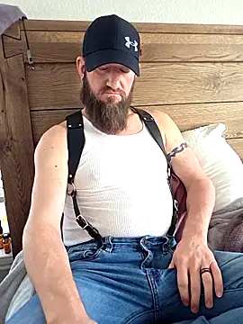 Icebearsticlese online show from February 2026 09:58:02 PM