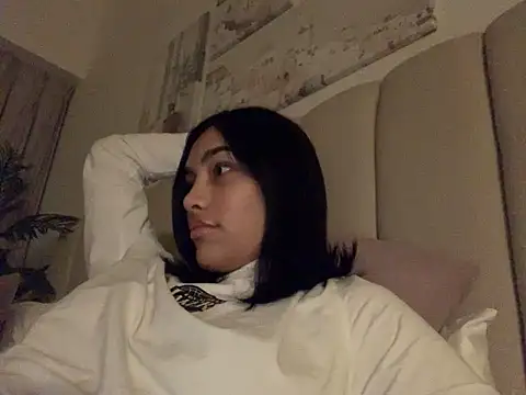 Snapshot of Jacquelinne_ chatting on January 2025 04:57:02 PM Jacquelinne online show from January 2025 04:57:02 PM