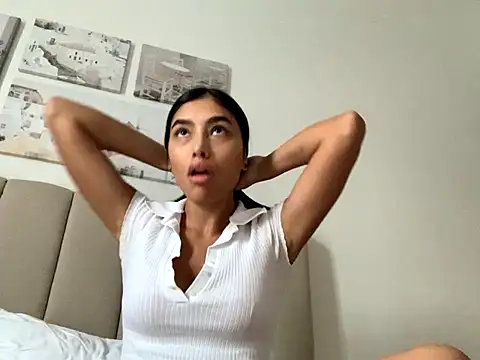 Snapshot of Jacquelinne_ chatting on December 2024 12:34:01 PM Jacquelinne online show from December 2024 12:34:01 PM