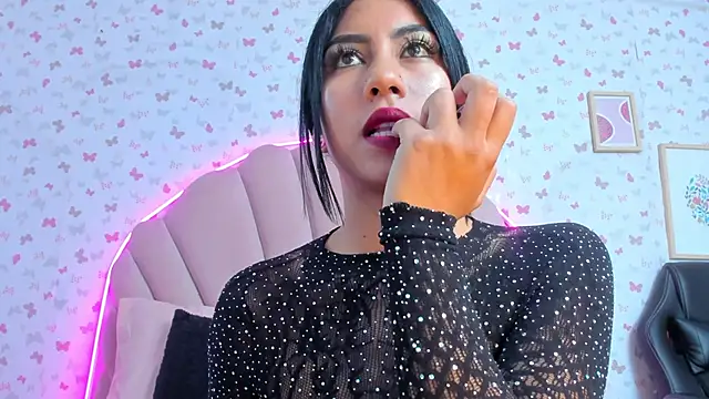ashlyleee  online show from December 2024 12:17:02 PM