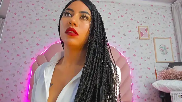ashlyleee  online show from December 2024 12:03:01 PM