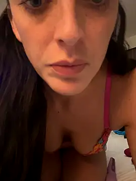 hornygirl98989 online show from November 2025 12:03:02 AM