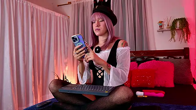 Ginger Foxy online show from March 2026 12:33:01 AM