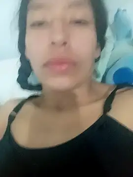 Snapshot of karolinee_66_ chatting on December 2024 03:59:02 AM karolinee 66 online show from December 2024 03:59:02 AM