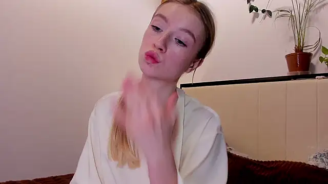 minidivaa  online show from November 2025 09:19:01 PM