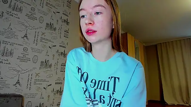 minidivaa  online show from January 2026 12:45:02 PM