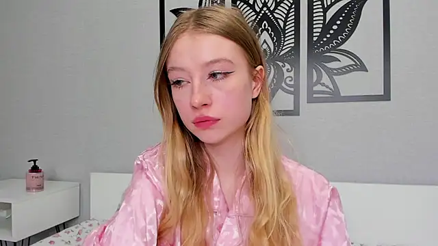 minidivaa  online show from March 2025 10:42:01 PM