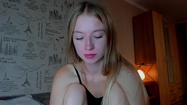 minidivaa  online show from September 2025 06:14:02 PM