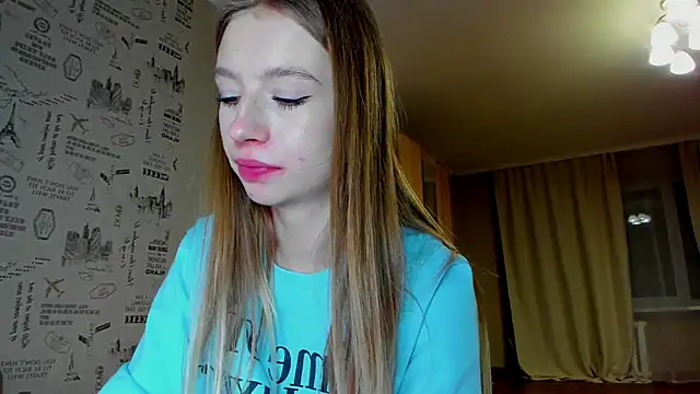 minidivaa  online show from January 2026 10:39:01 PM