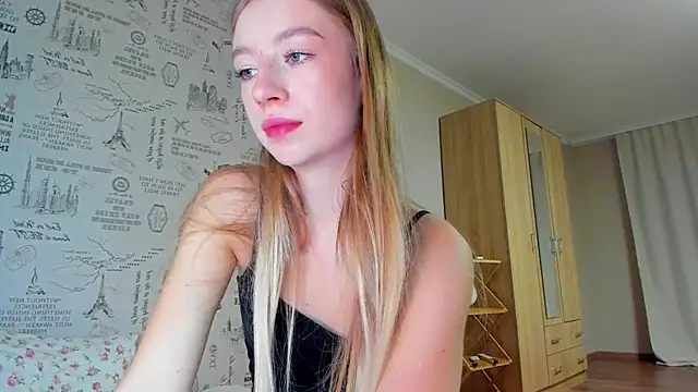 minidivaa  online show from December 2025 06:23:01 PM