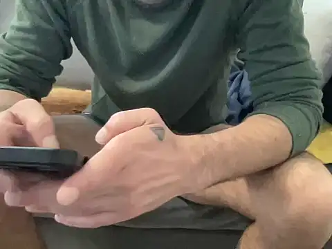 4small4inchlol online show from March 2026 02:51:01 PM