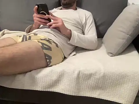 4small4inchlol online show from March 2026 11:16:02 PM