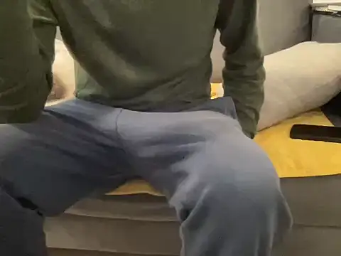 4small4inchlol online show from April 2026 07:04:02 AM