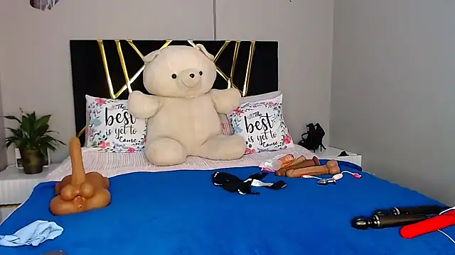 MissBigNipples online show from November 2025 02:04:02 AM