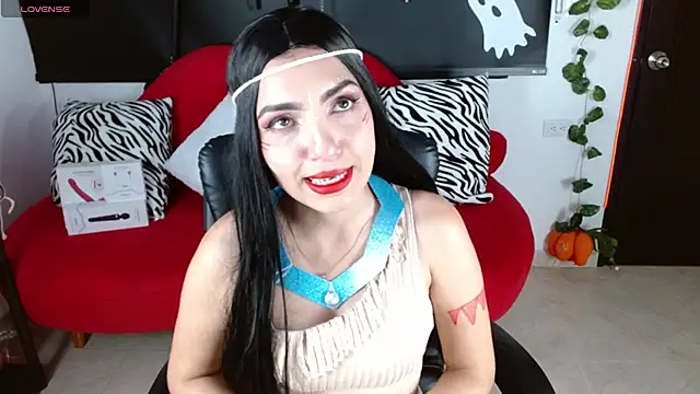 Carolaine69  online show from October 2025 01:43:01 PM