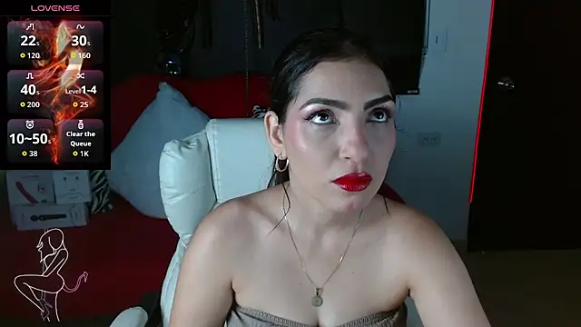 Carolaine69  online show from March 2026 01:26:02 PM