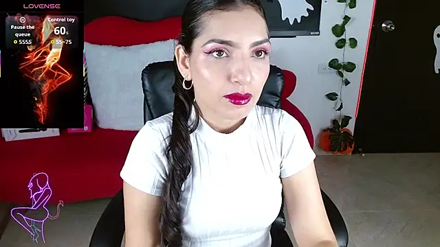 Snapshot of Carolaine69_ chatting on October 2025 01:34:01 PM Carolaine69 online show from October 2025 01:34:01 PM