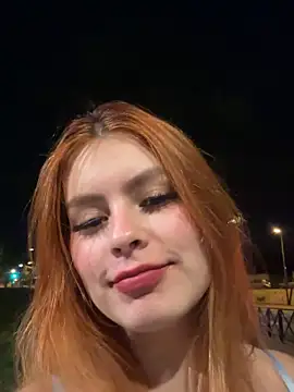 Snapshot of Isa_smeraldy chatting on September 2025 09:39:01 PM Isa smeraldy online show from September 2025 09:39:01 PM