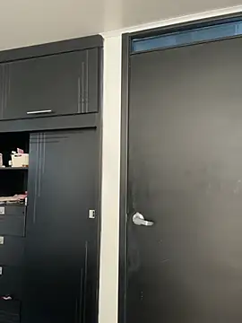 Isa smeraldy online show from February 2026 02:35:02 PM