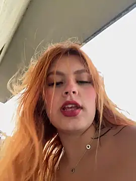 Snapshot of Isa_smeraldy chatting on September 2025 04:24:01 PM Isa smeraldy online show from September 2025 04:24:01 PM