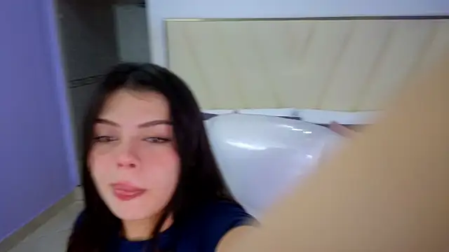 Snapshot of Sexy_paradise18_ chatting on March 2025 04:30:02 AM Sexy paradise18 online show from March 2025 04:30:02 AM