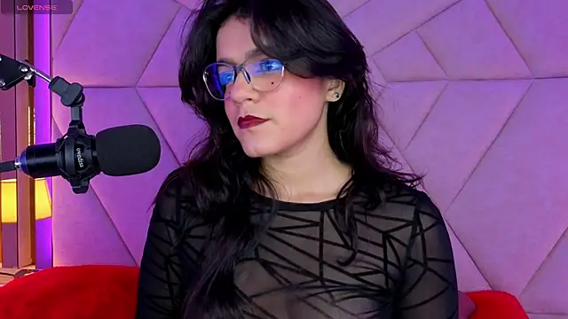 ValerieKay  online show from September 2025 01:55:02 PM