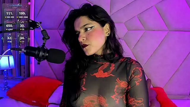 Snapshot of ValerieKay_ chatting on November 2025 02:22:02 PM ValerieKay online show from November 2025 02:22:02 PM