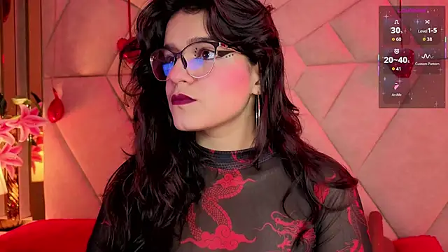 Snapshot of ValerieKay_ chatting on February 2026 02:15:01 PM ValerieKay online show from February 2026 02:15:01 PM