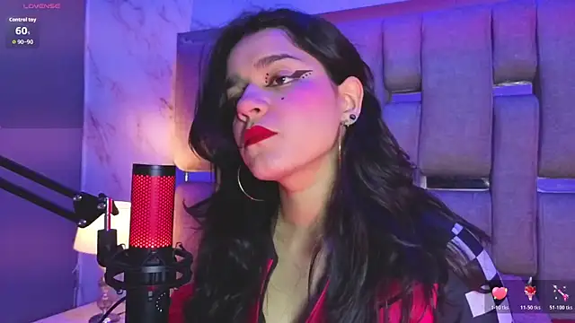 Snapshot of ValerieKay_ chatting on June 2026 01:56:02 PM ValerieKay online show from June 2026 01:56:02 PM