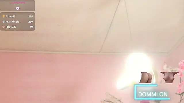almendraevans online show from March 2025 03:23:02 PM