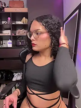MeganDaviees online show from April 2026 10:17:02 PM