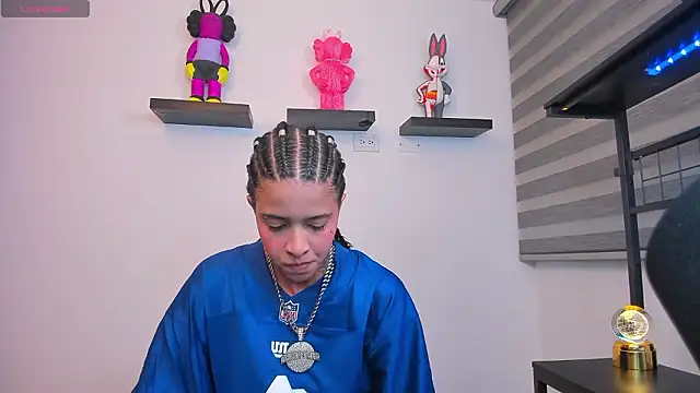 Gangster Girl online show from March 2026 02:55:01 AM