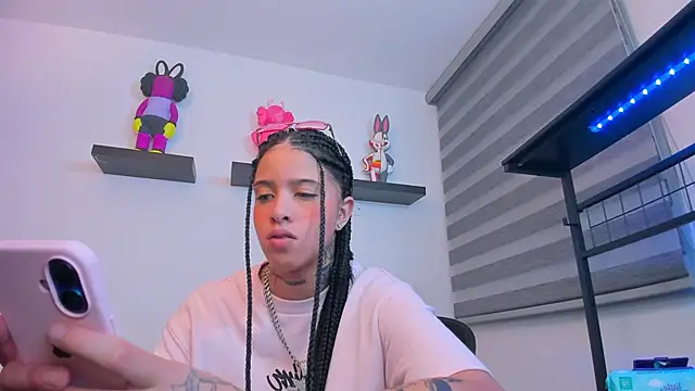 Gangster Girl online show from September 2025 05:14:02 AM