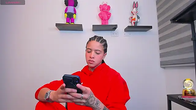 Gangster Girl online show from March 2026 06:03:02 AM