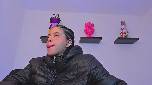 Gangster Girl online show from March 2025 05:37:01 AM