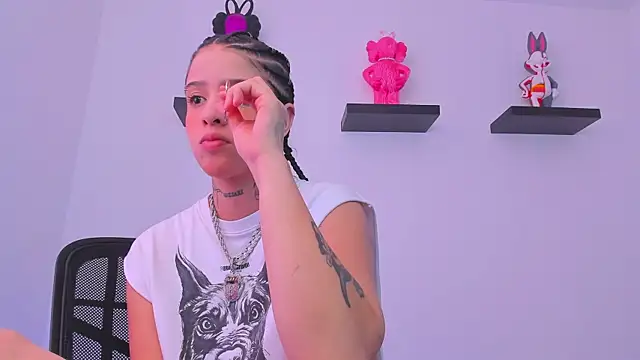 Gangster Girl online show from February 2025 04:14:02 PM