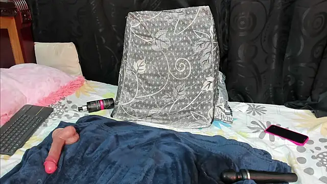 Snapshot of Rachel_Dubois chatting on January 2025 12:54:02 AM Rachel Dubois online show from January 2025 12:54:02 AM