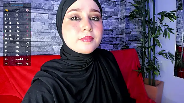 Snapshot of SamiQuest chatting on March 2025 04:12:02 AM SamiQuest online show from March 2025 04:12:02 AM