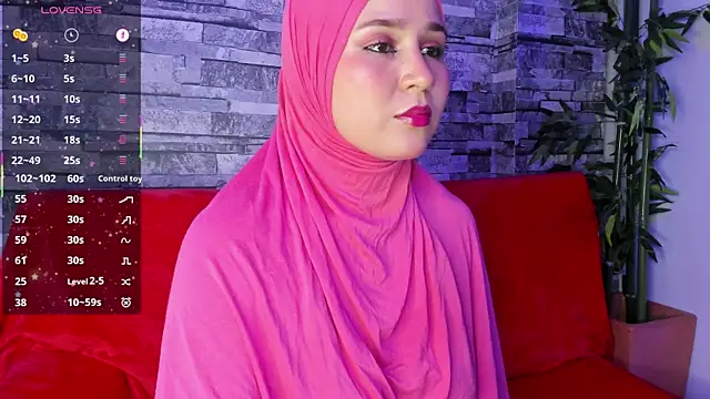 Snapshot of SamiQuest chatting on March 2025 03:56:01 AM SamiQuest online show from March 2025 03:56:01 AM