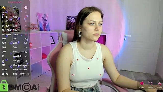 Lasly Fox online show from September 2025 11:53:01 PM