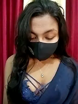 Myra-sen online show from November 2025 01:55:02 PM